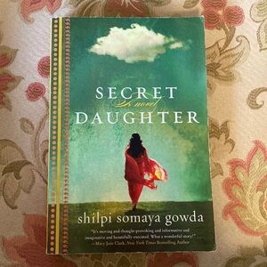 2/$15 ✨ Secret Daughter - Shilpi Somaya Gowda